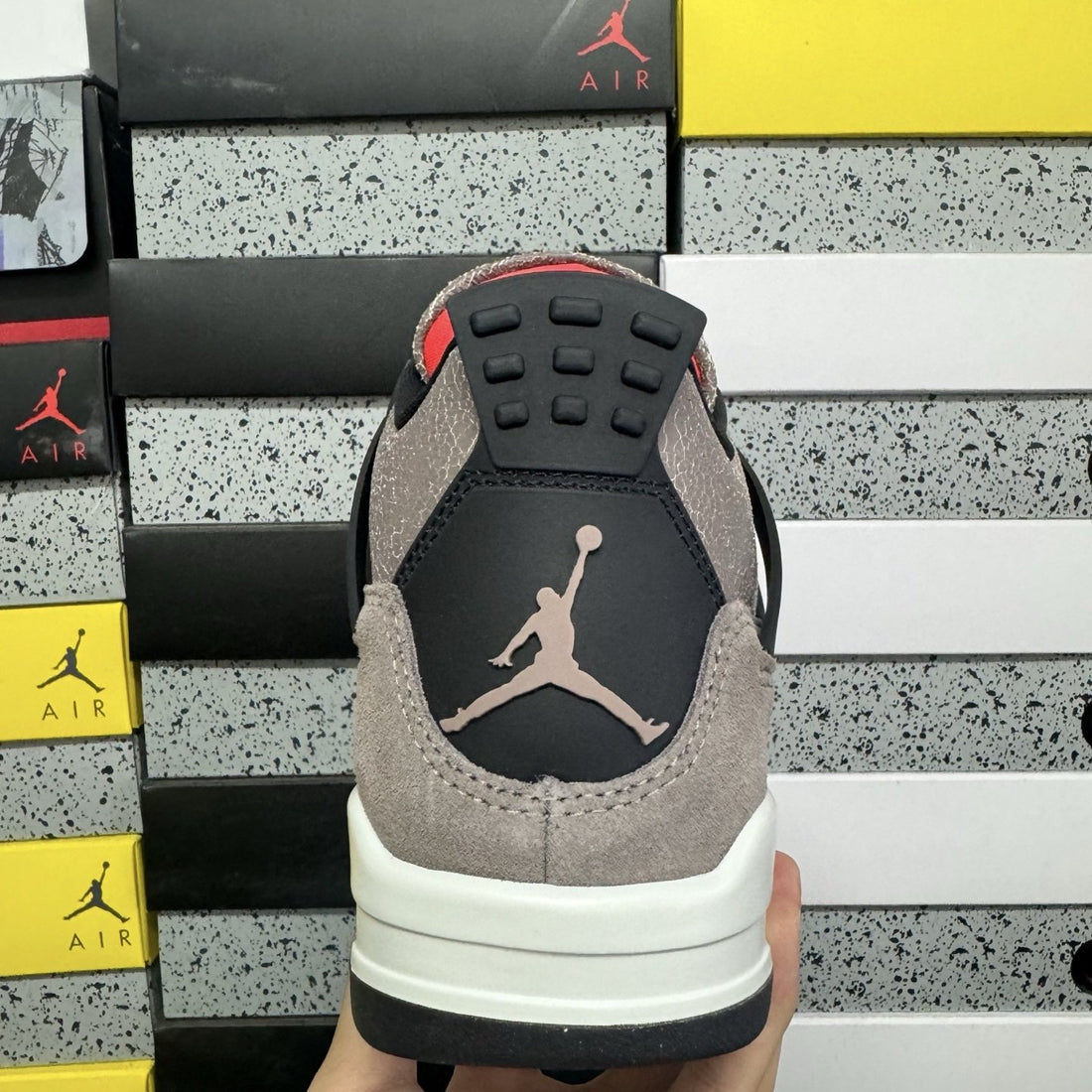 Air Jordan 4 Retro Taupe Haze
