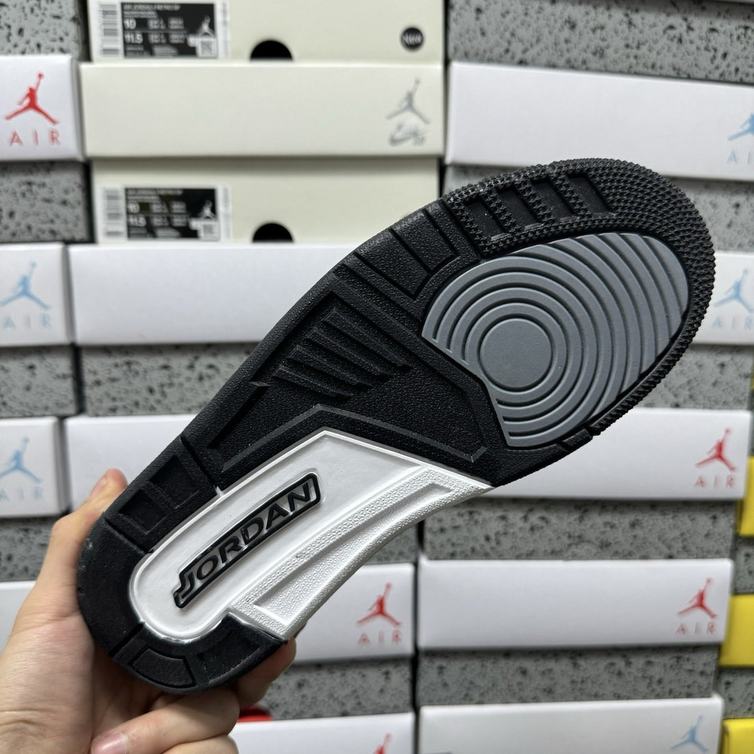 Jordan Legacy 312 Low Black Sail Grey