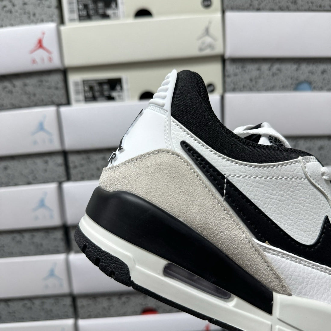 Jordan Legacy 312 Low Black Sail Grey