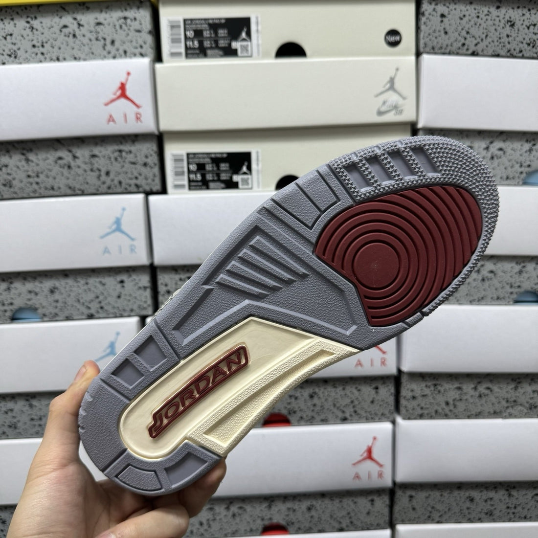 Jordan Legacy 312 Low Chicago Cement