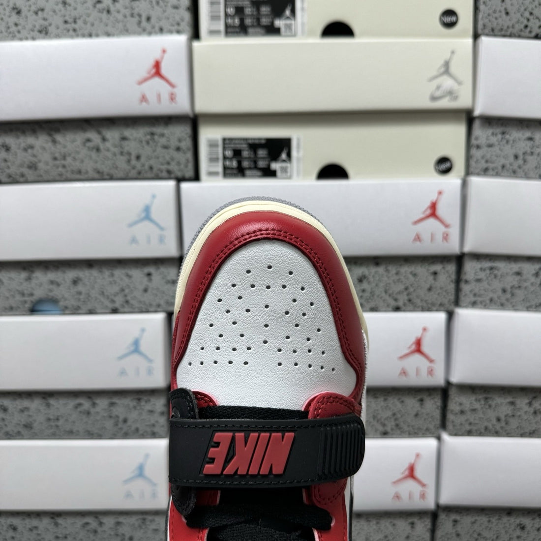 Jordan Legacy 312 Low Chicago Cement
