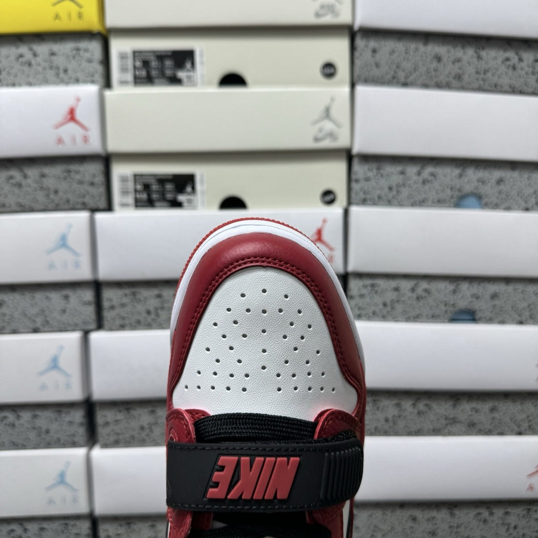 Jordan Legacy 312 Low Chicago Red