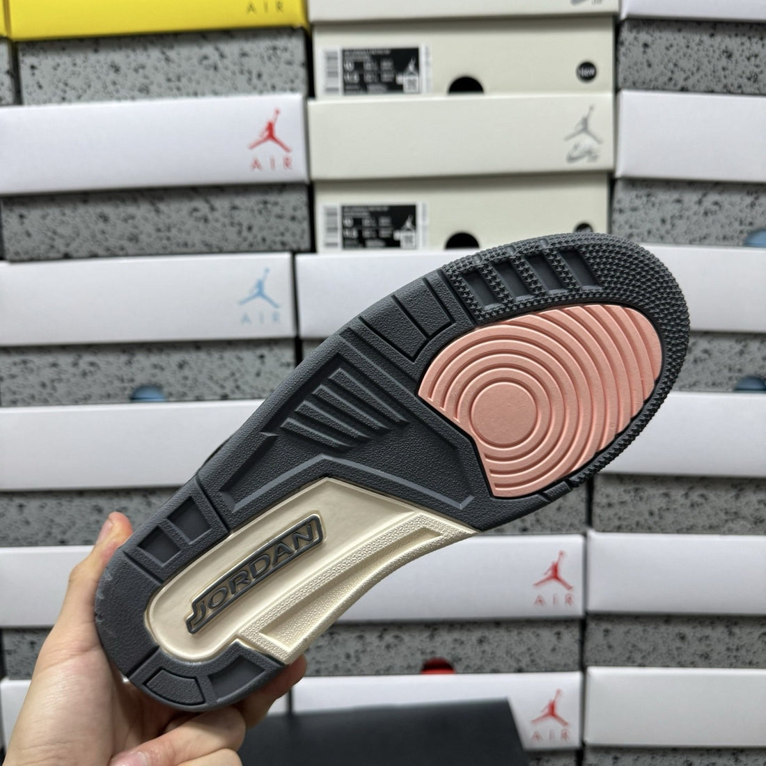 Jordan Legacy 312 Low Cool Grey Peach