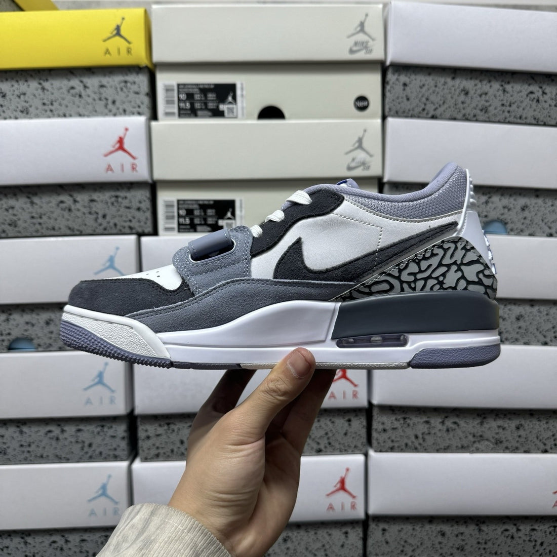 Jordan Legacy 312 Low Lavender Grey Cement
