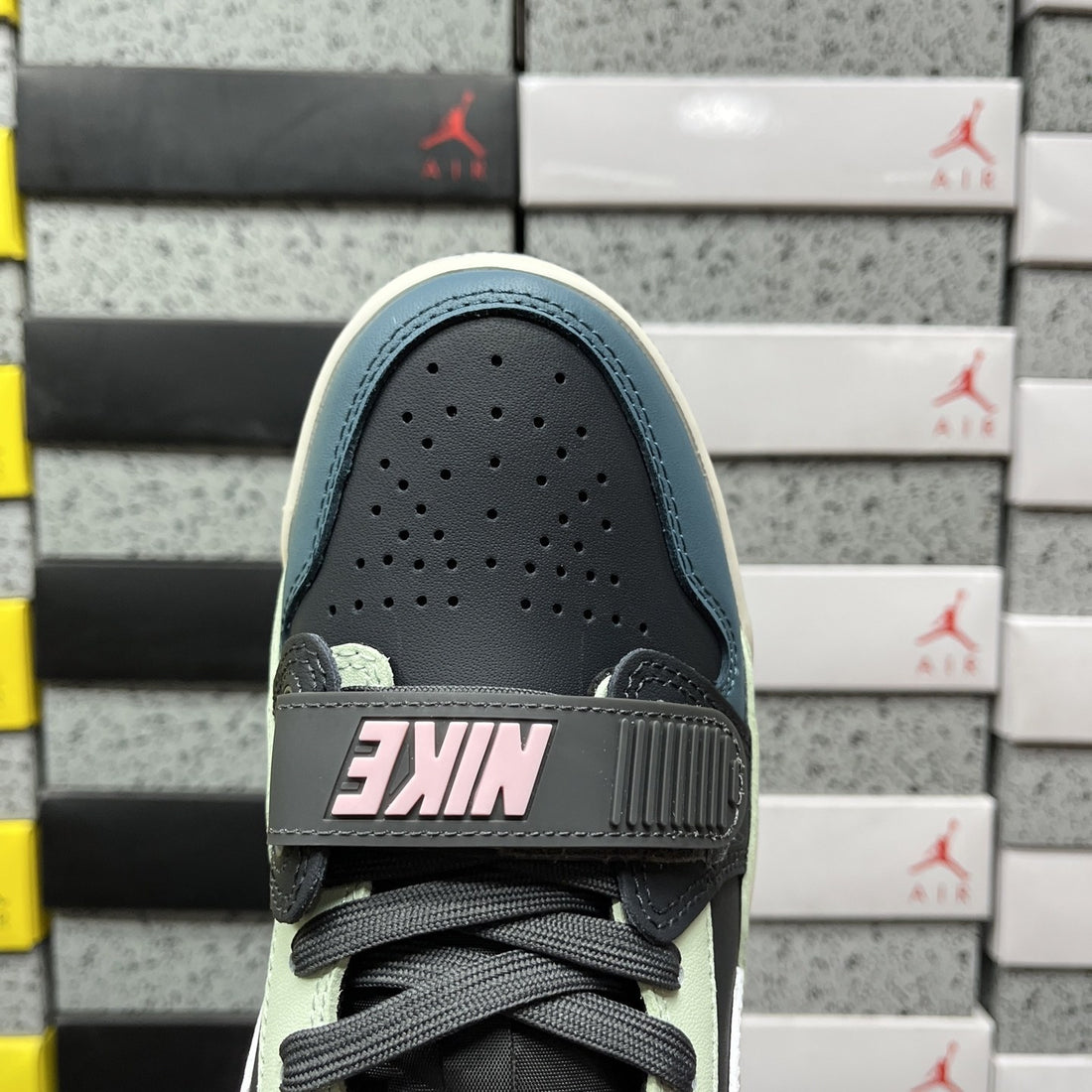 Jordan Legacy 312 Low Pink Mint Navy