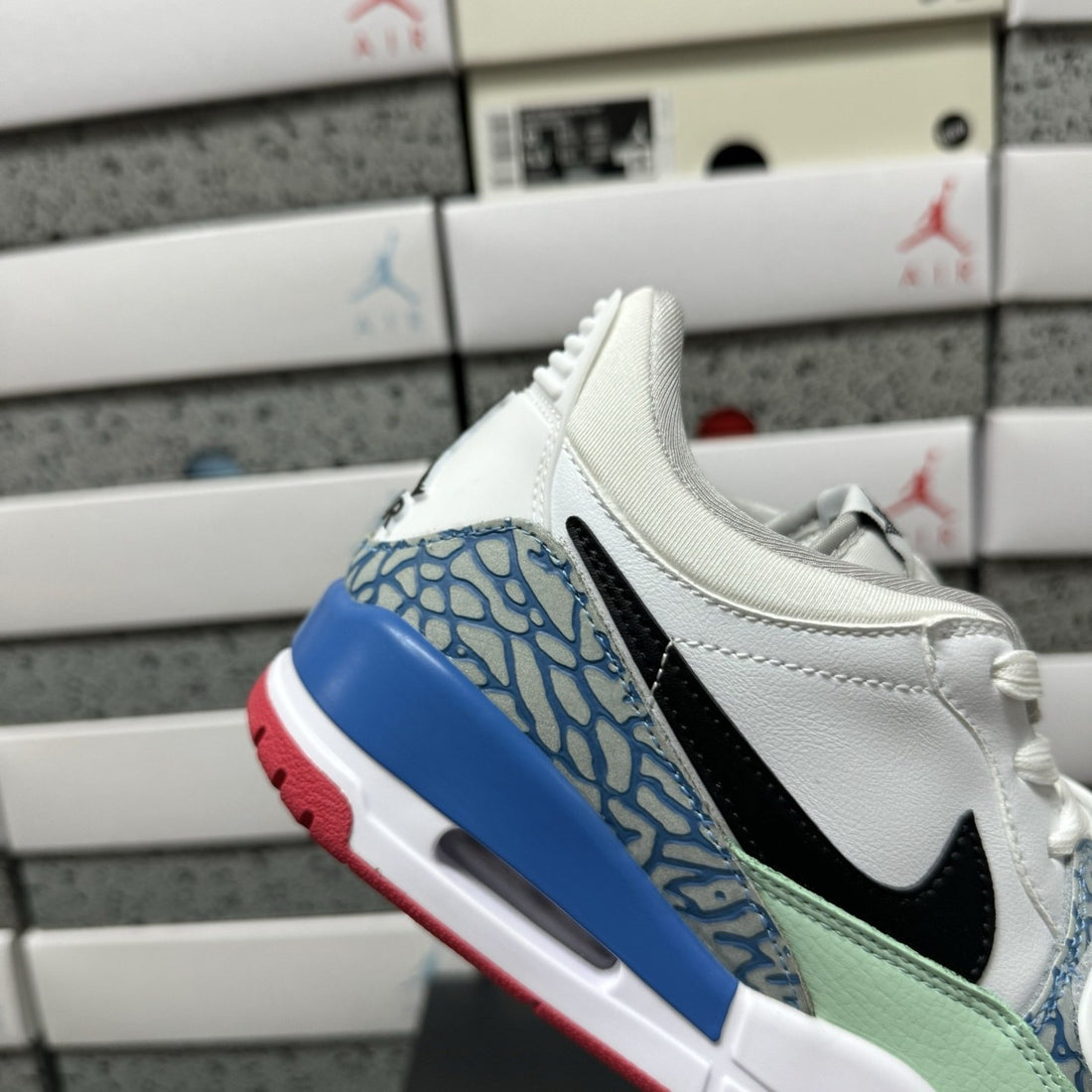 Jordan Legacy 312 Low Sail Blue Green Red