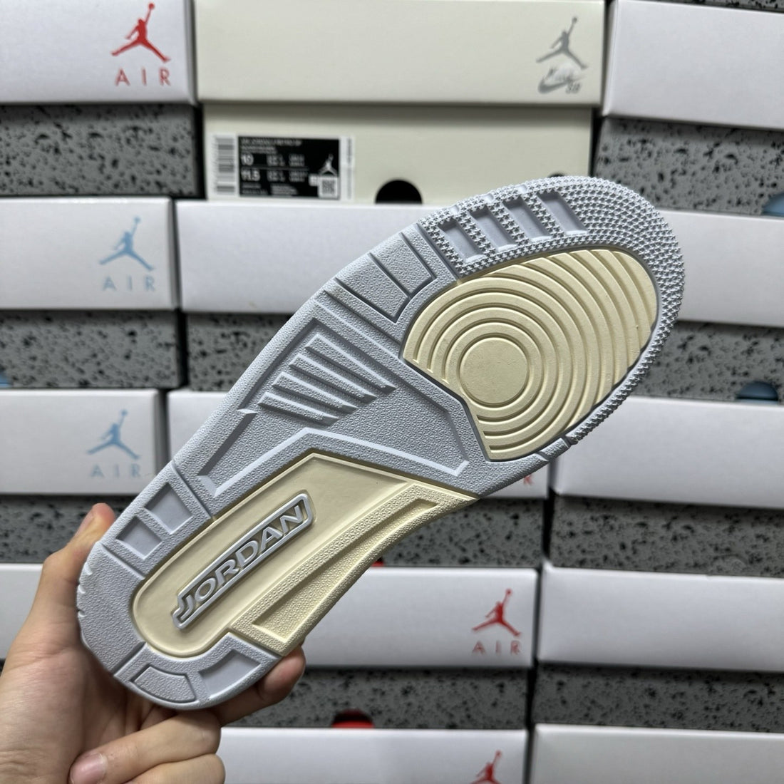 Jordan Legacy 312 Low Sail Grey Cement