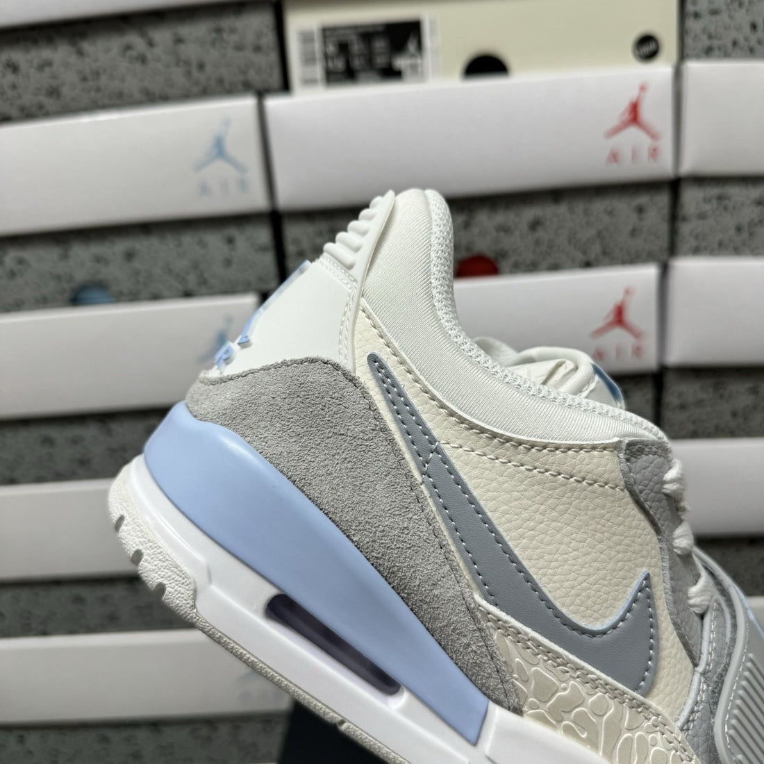 Jordan Legacy 312 Low Sail Ice Blue