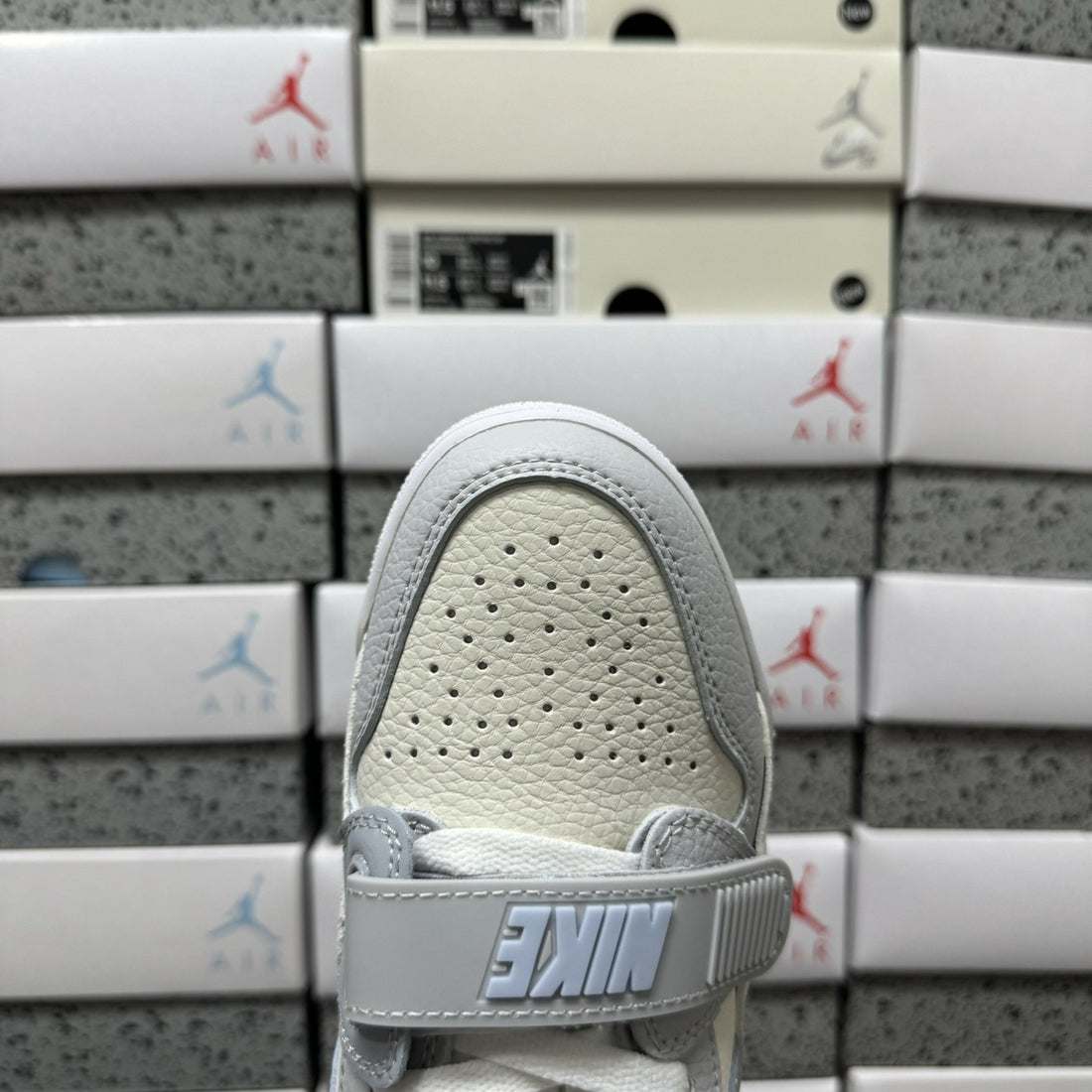 Jordan Legacy 312 Low Sail Ice Blue