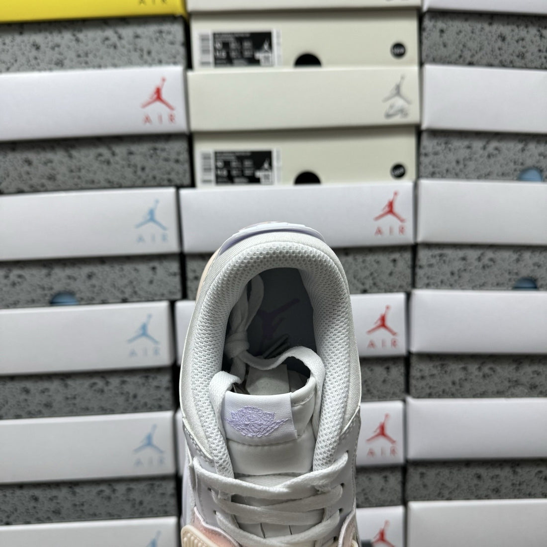 Jordan Legacy 312 Low Sail Lilac