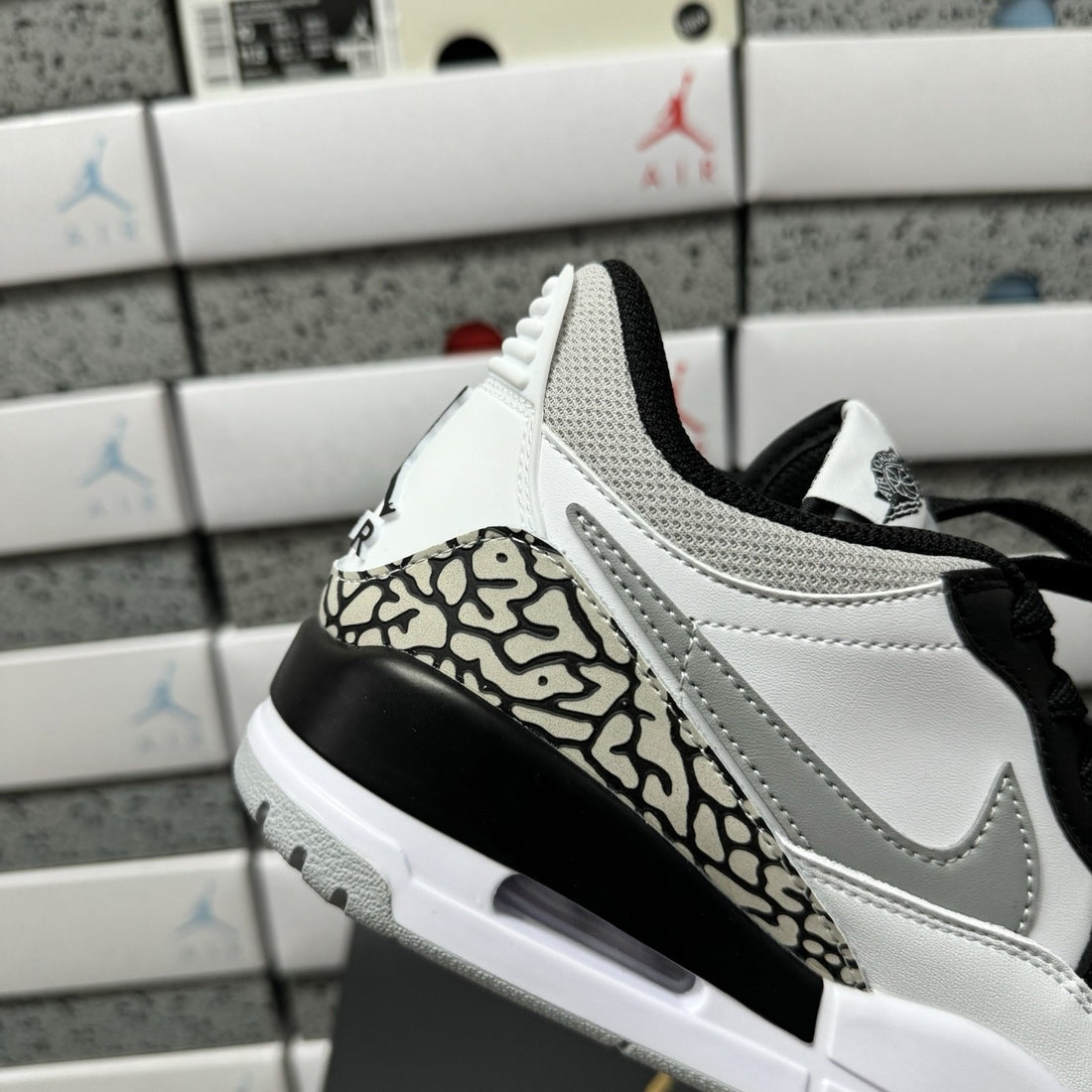 Jordan Legacy 312 Low White Black Cement Classic