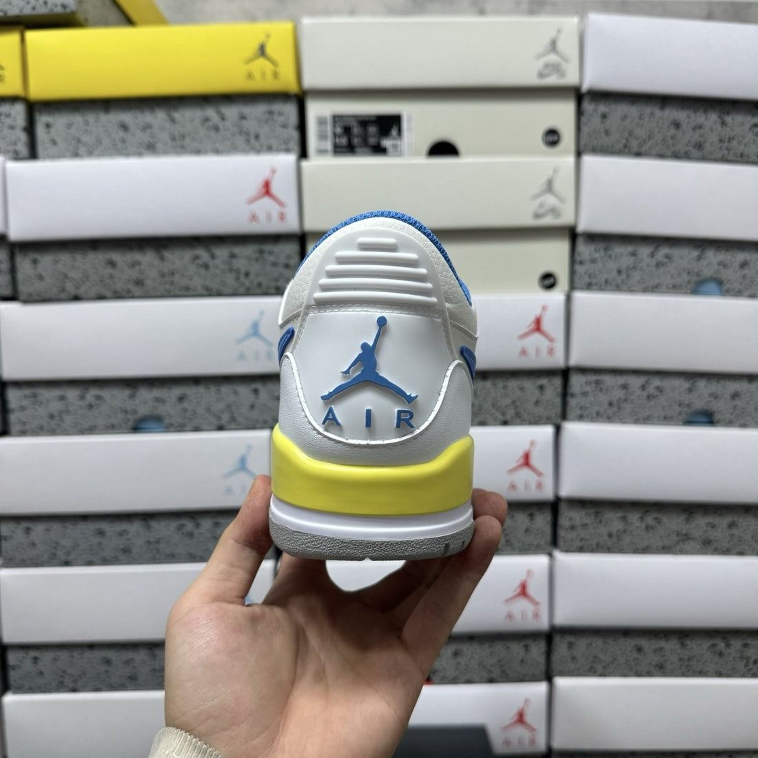 Jordan Legacy 312 Low White Blue Gradient 23