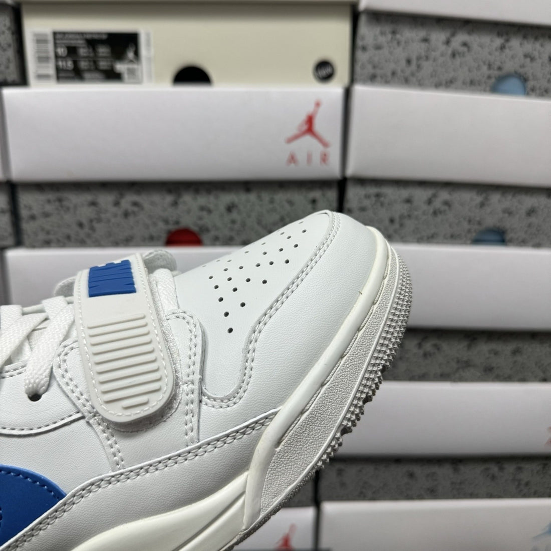 Jordan Legacy 312 Low White Game Royal