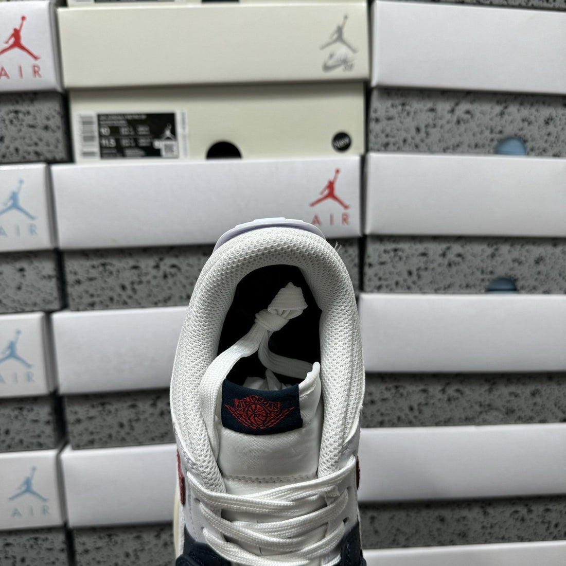 Jordan Legacy 312 Low White Navy Red