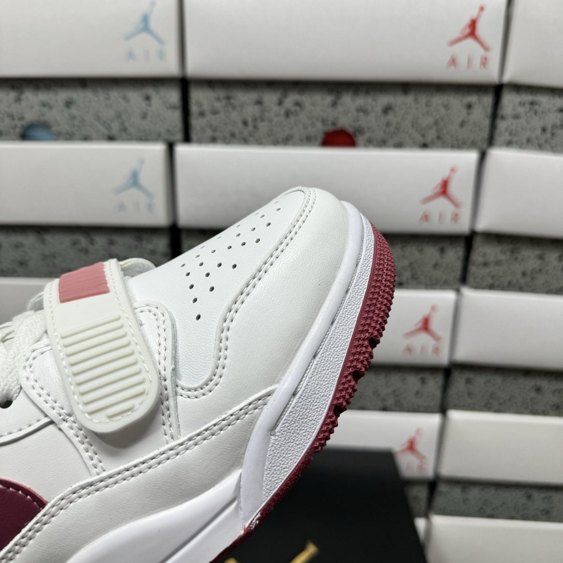 Jordan Legacy 312 Low White Pink Red