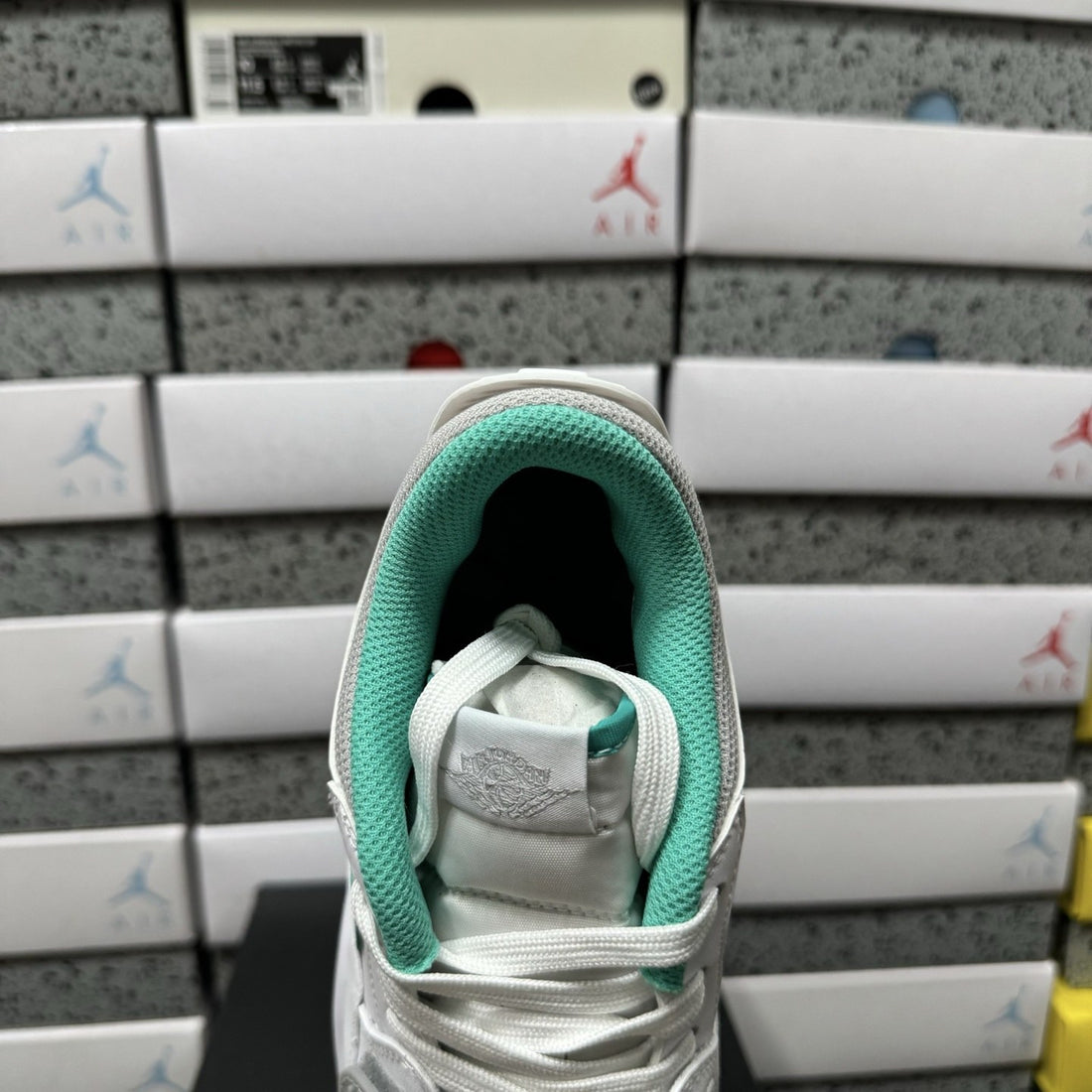Jordan Legacy 312 Low White Turquoise