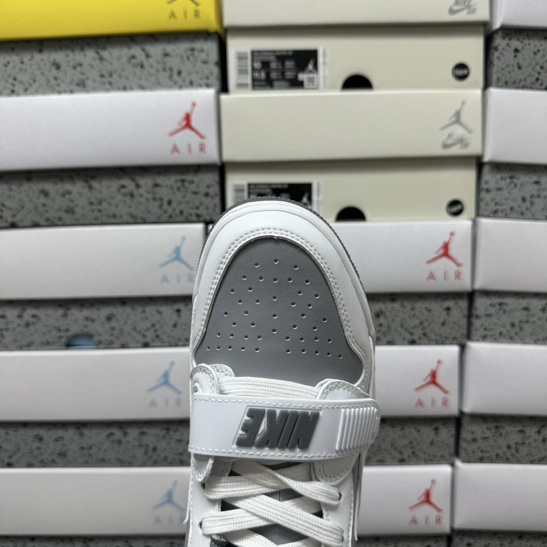 Jordan Legacy 312 Low Wolf Grey Cement