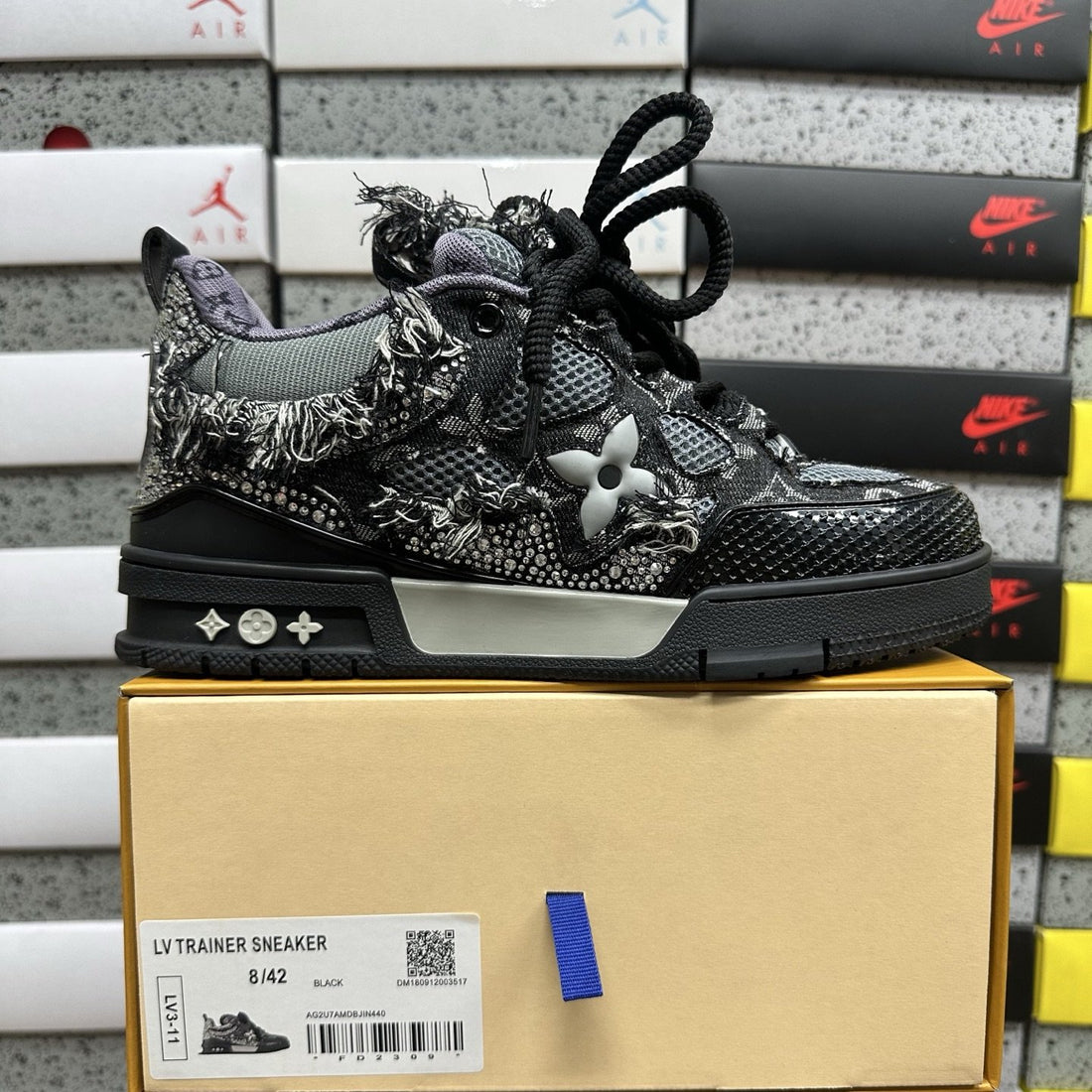 LV Skate Black Denim
