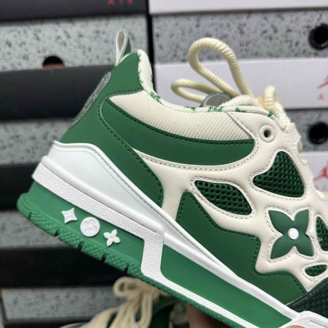 LV Skate Green Cream