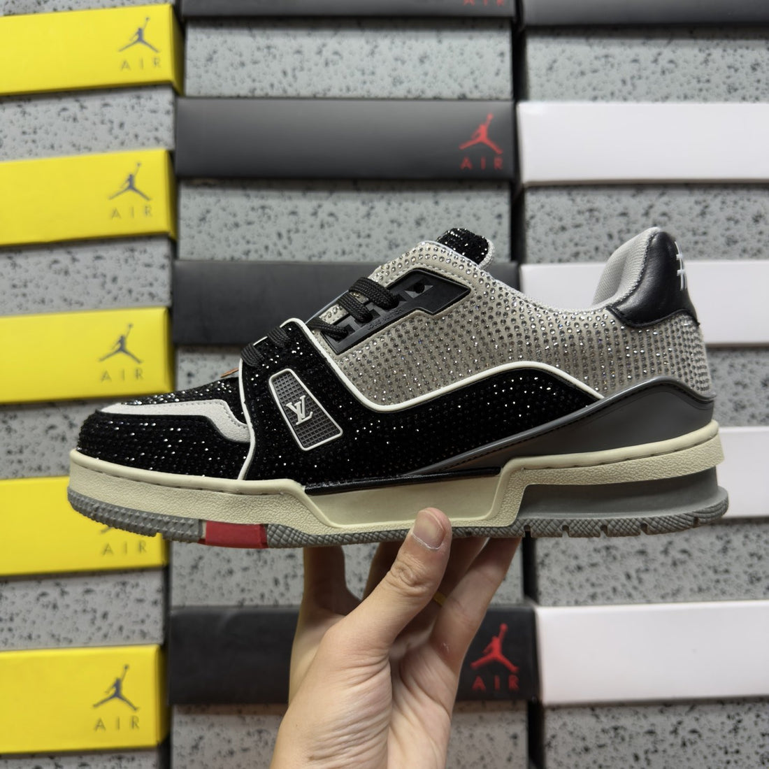 LV Trainer Black Grey Strass