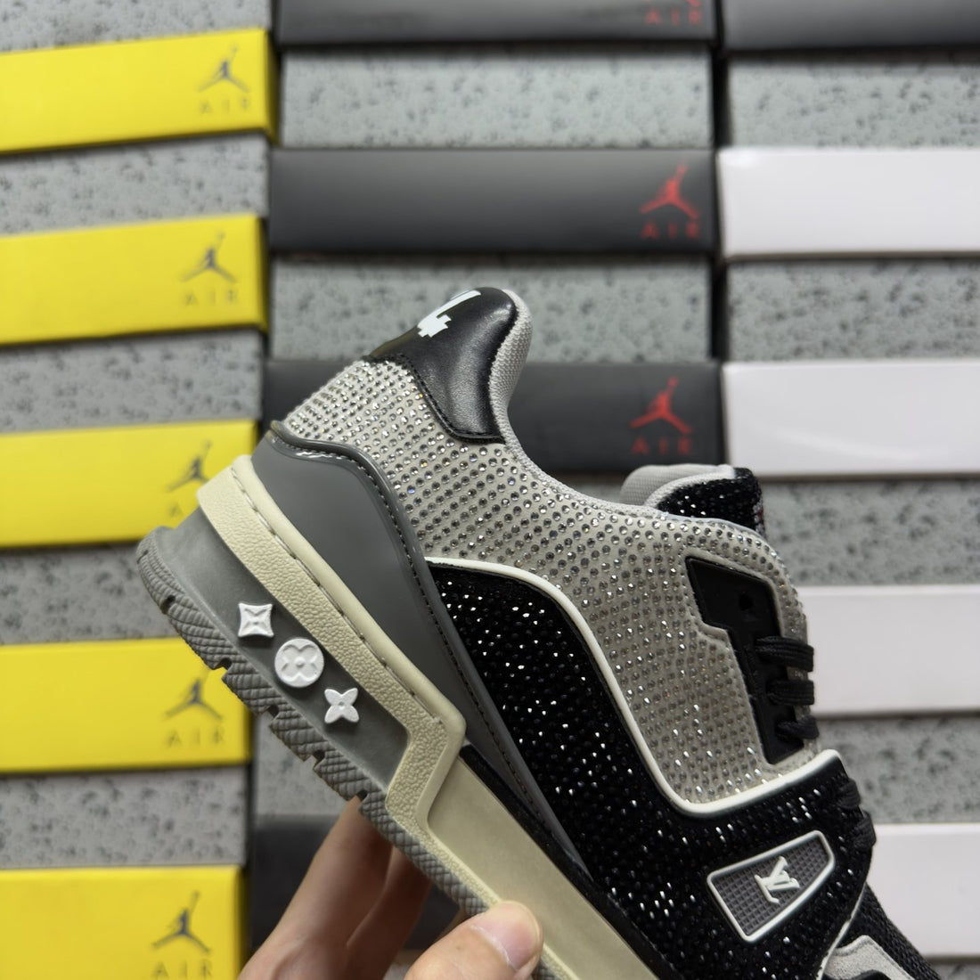 LV Trainer Black Grey Strass