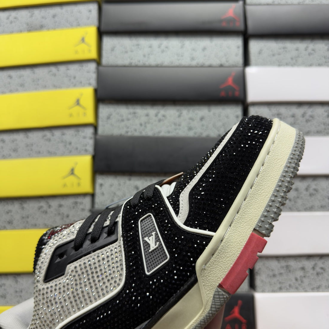 LV Trainer Black Grey Strass