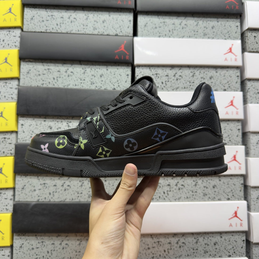 LV Trainer Black Multicolor