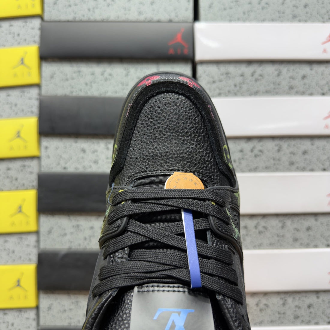 LV Trainer Black Multicolor
