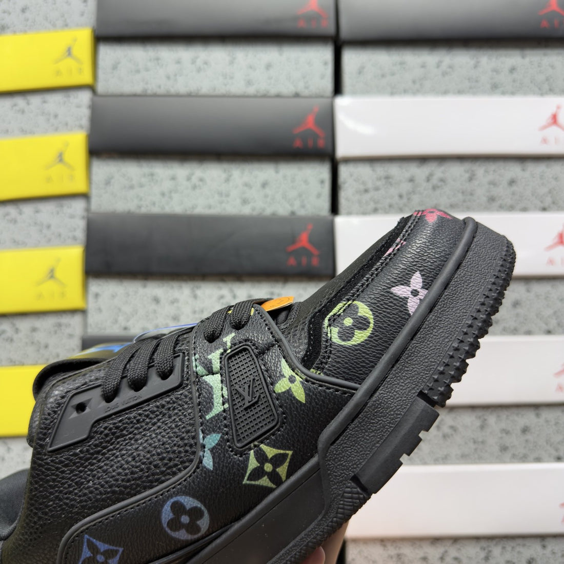 LV Trainer Black Multicolor