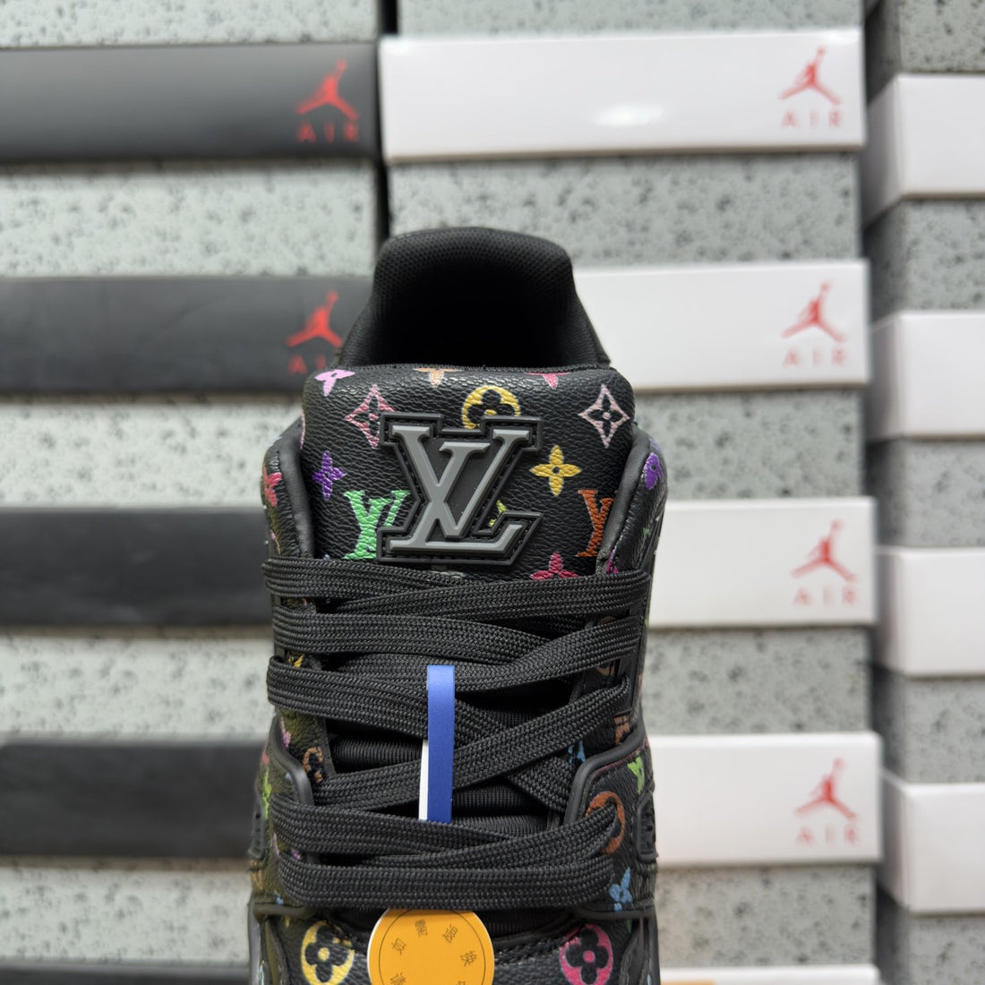 LV Trainer Black Multicolor Signature