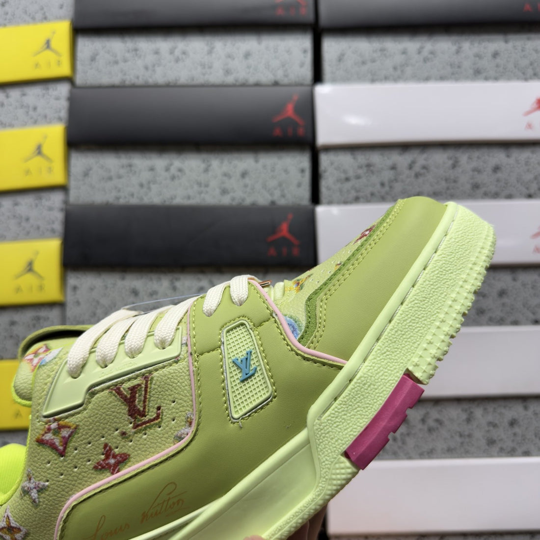 LV Trainer Lime Multicolor