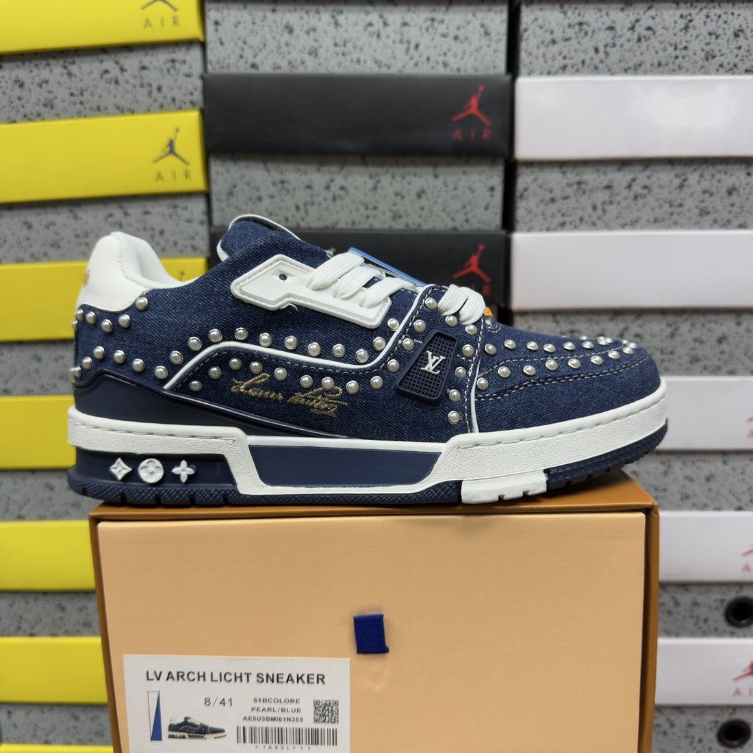 LV Trainer Navy Pearl Studs