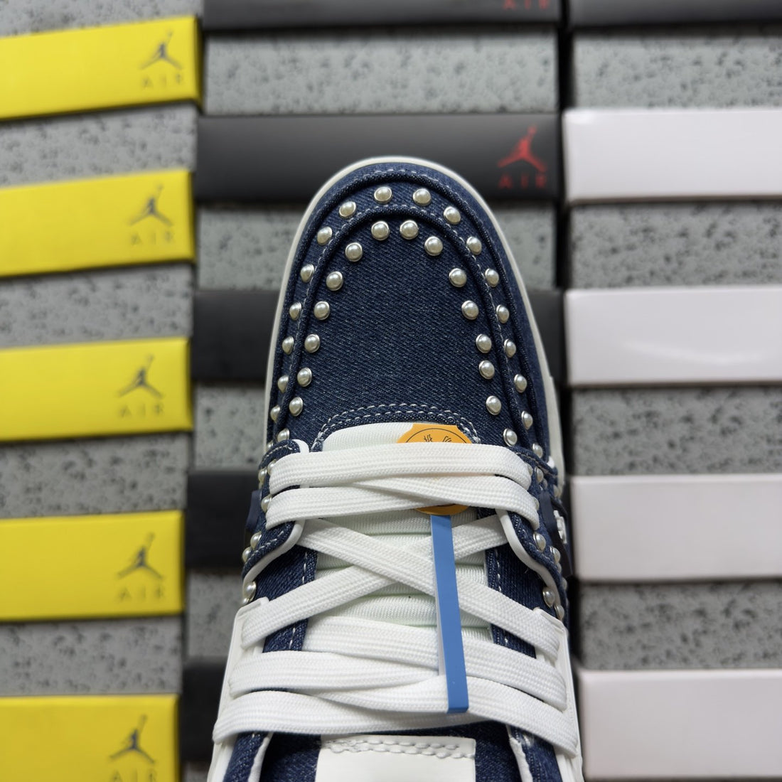 LV Trainer Navy Pearl Studs