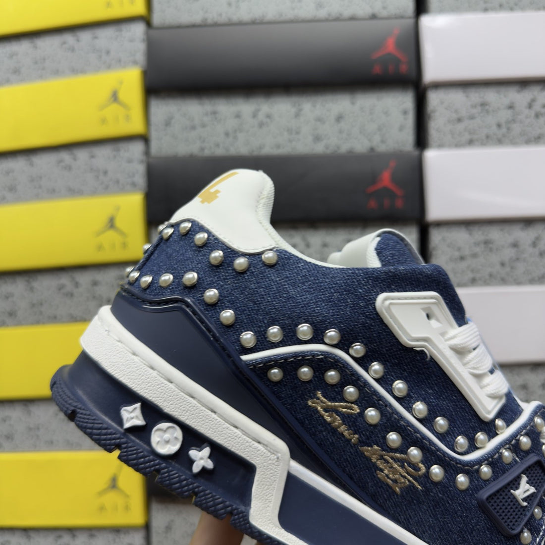 LV Trainer Navy Pearl Studs
