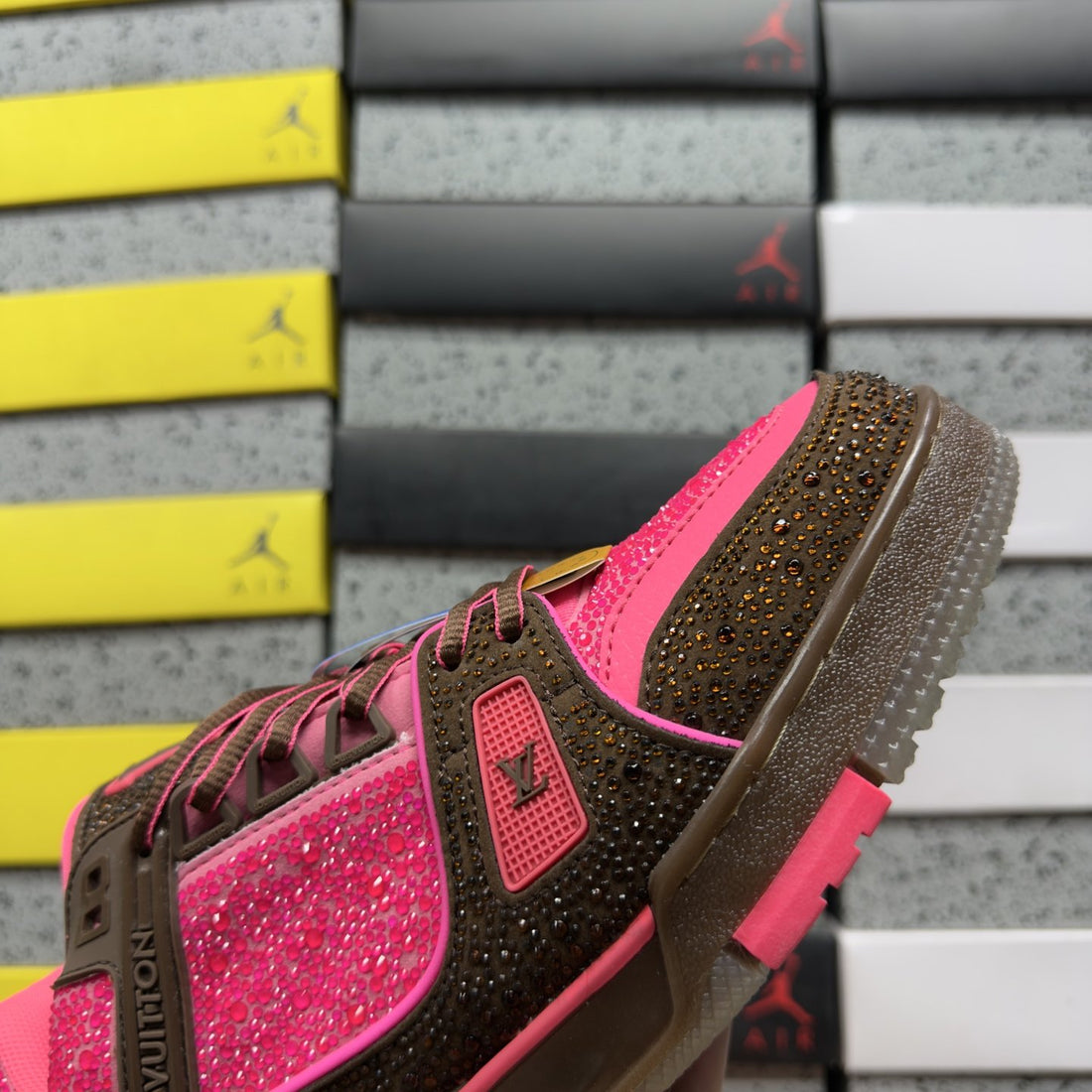 LV Trainer Pink Brown Strass