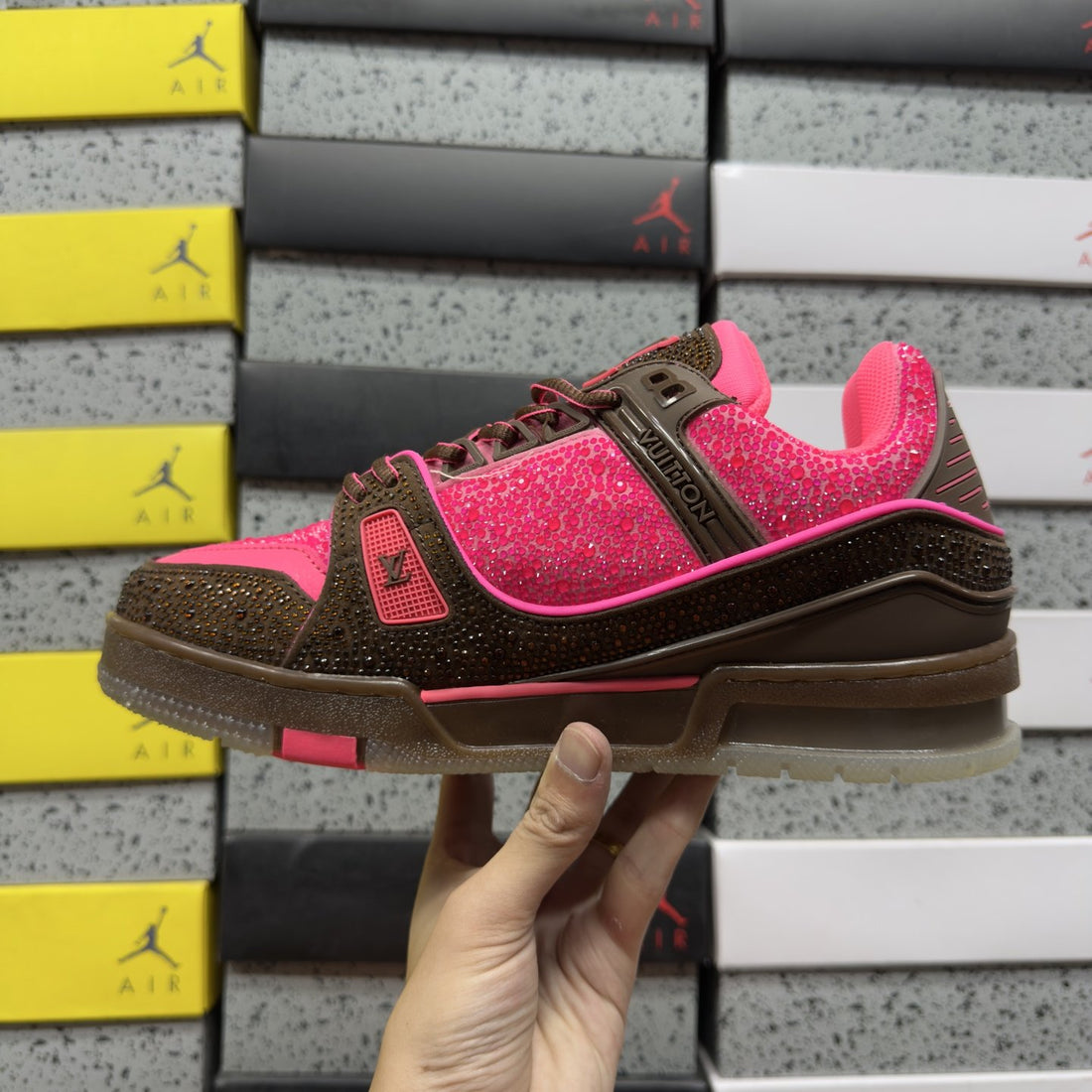 LV Trainer Pink Brown Strass