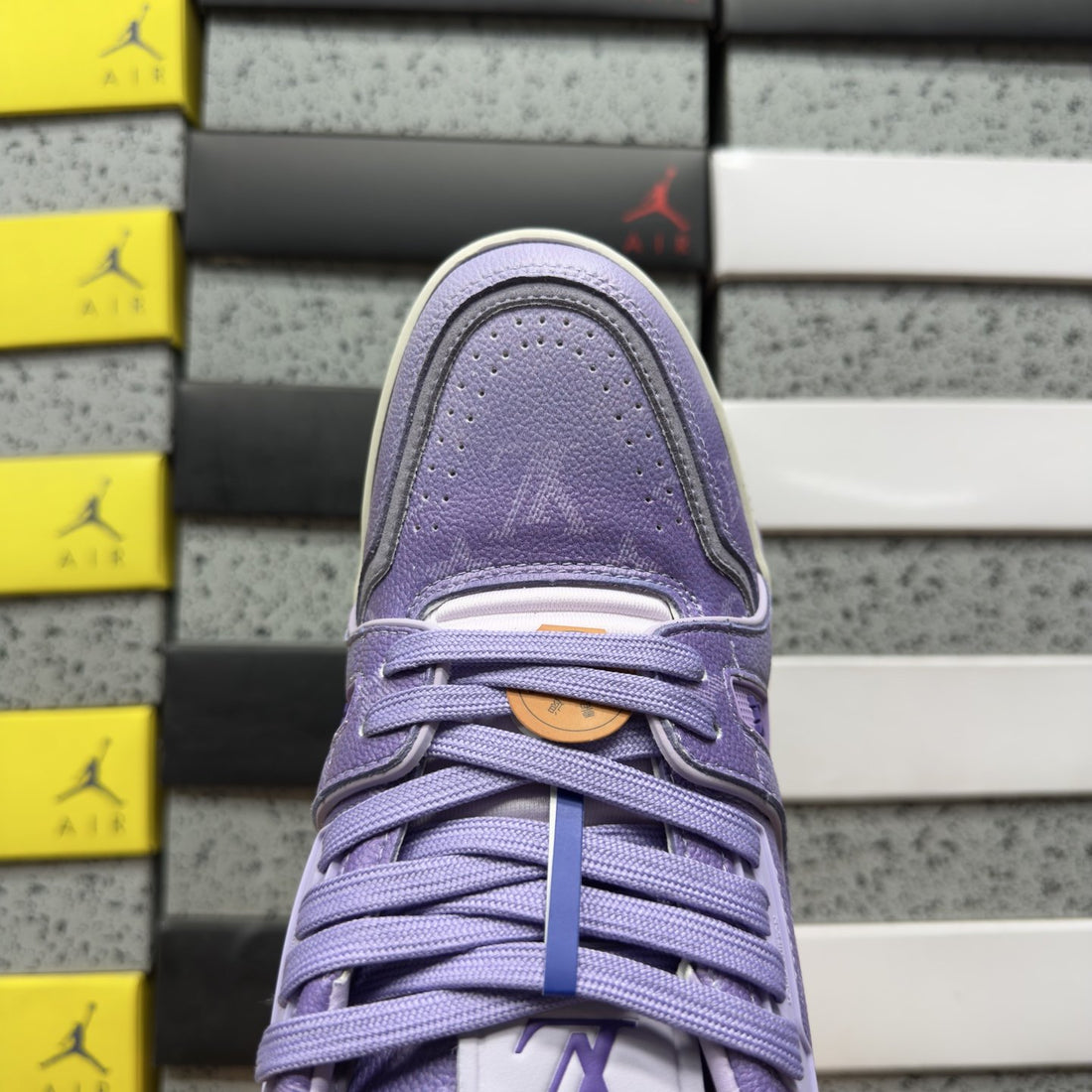 LV Trainer Purple