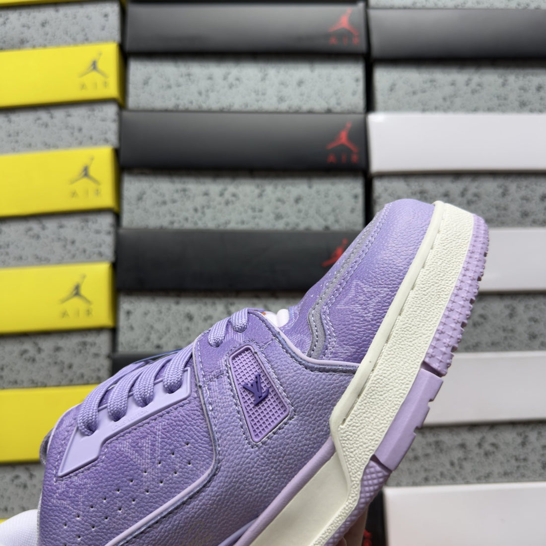 LV Trainer Purple