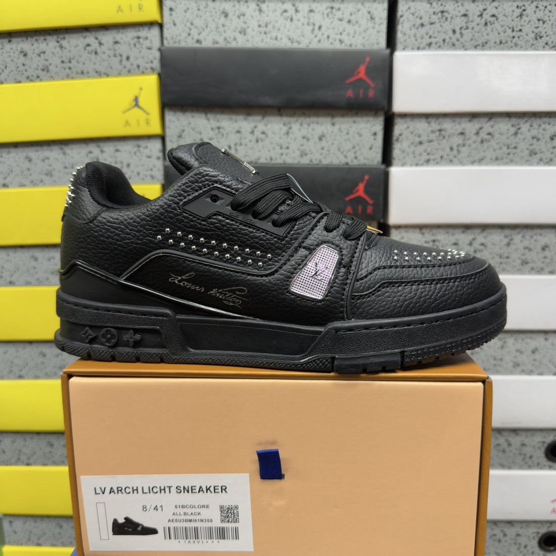 LV Trainer Triple Black Perforated