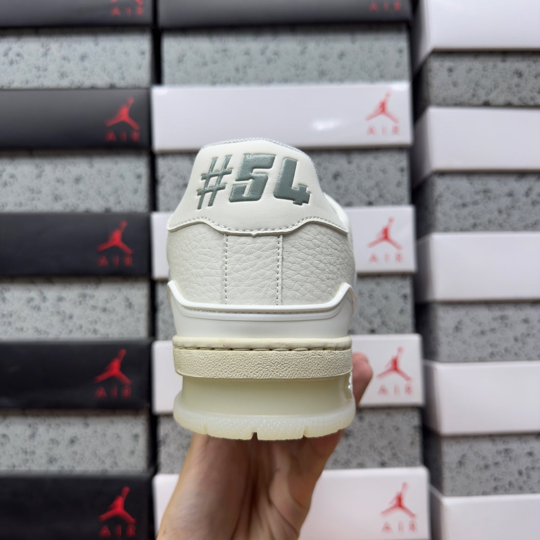 LV Trainer Triple White