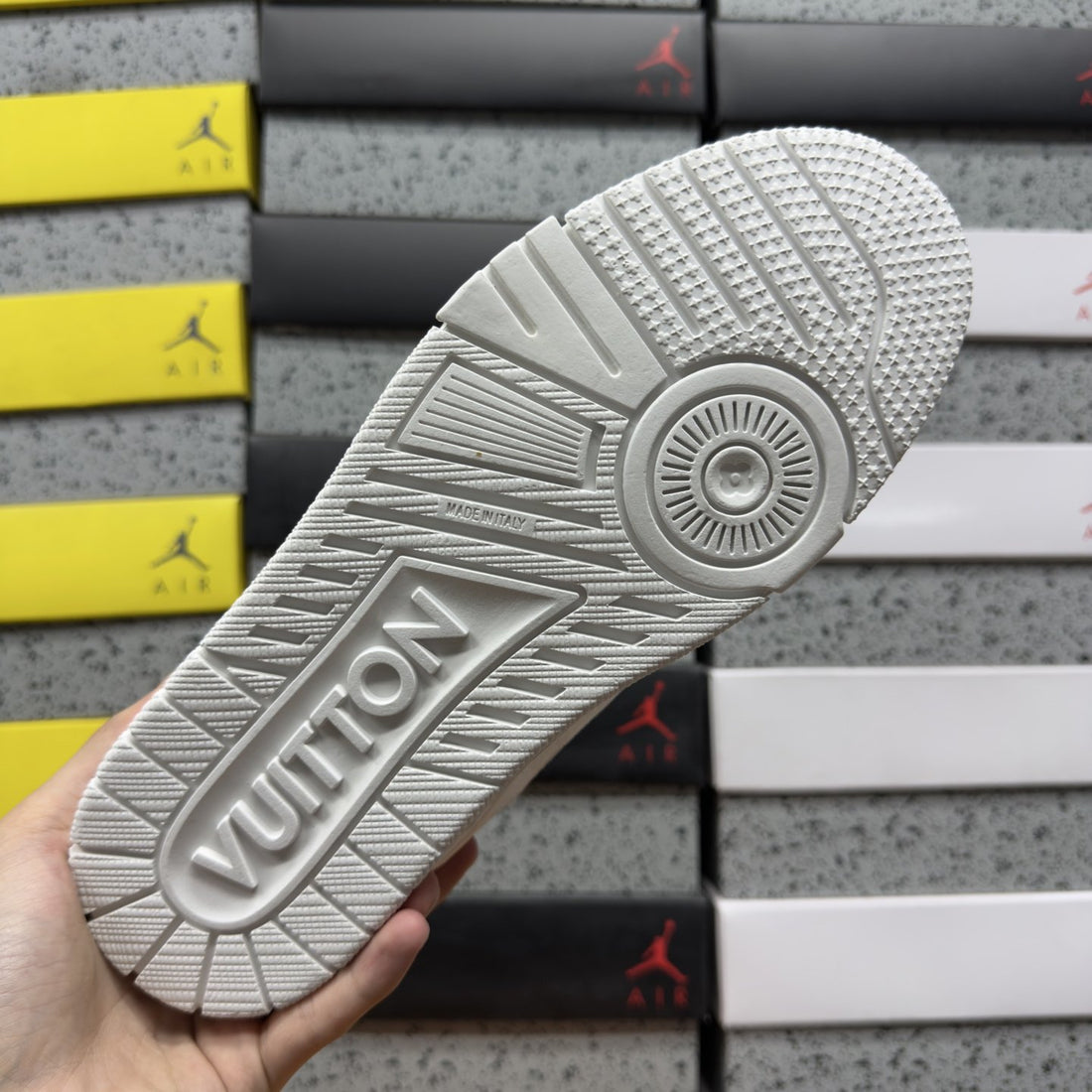 LV Trainer Triple White Perforated