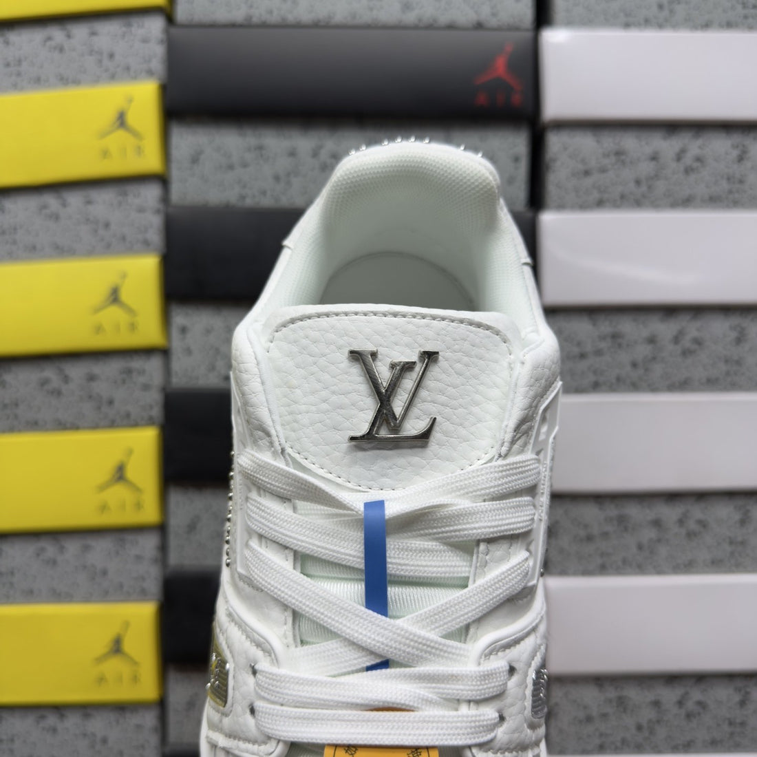 LV Trainer Triple White Perforated