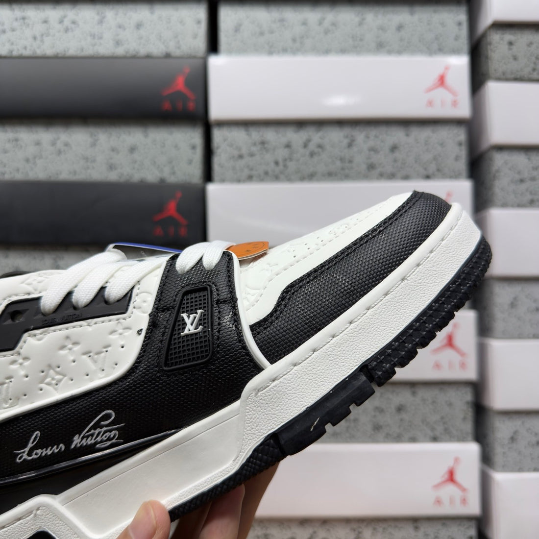 LV Trainer White Black Embossed
