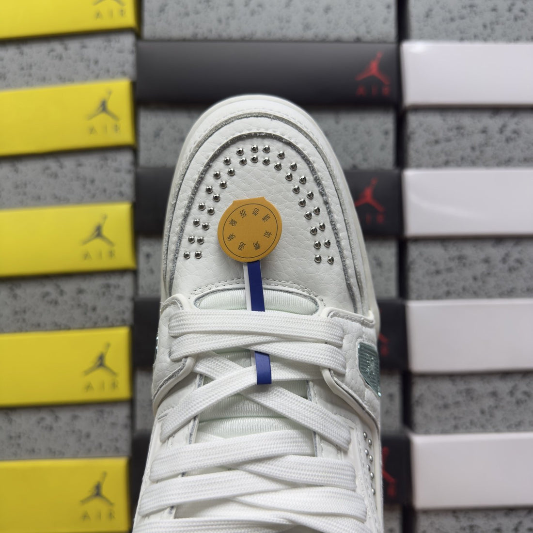 LV Trainer White Green Perforated