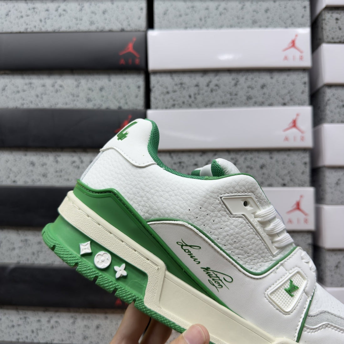 LV Trainer White Green Signature