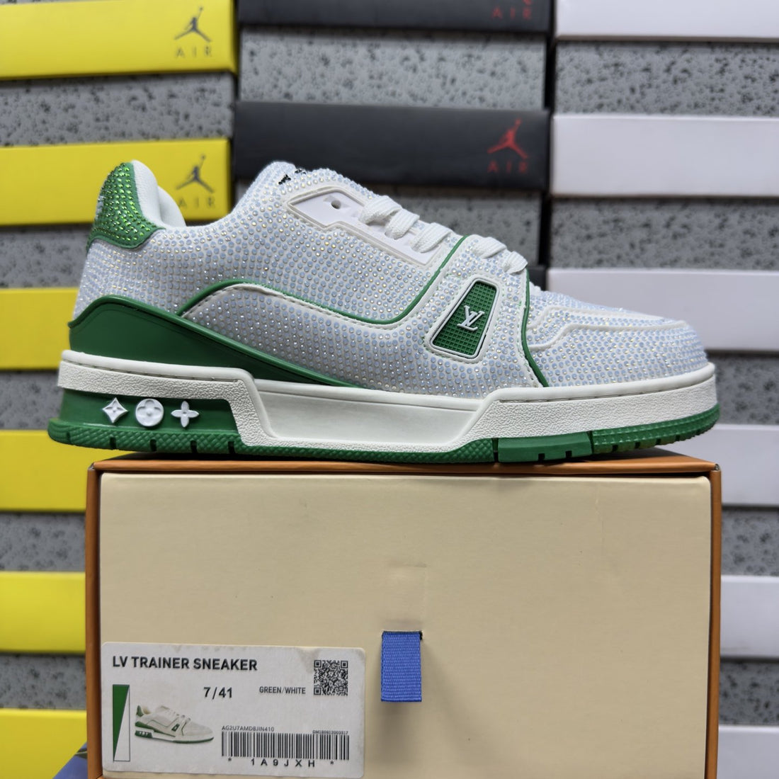 LV Trainer White Green Strass