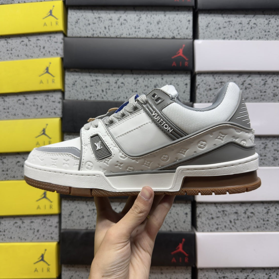 LV Trainer White Grey Gum