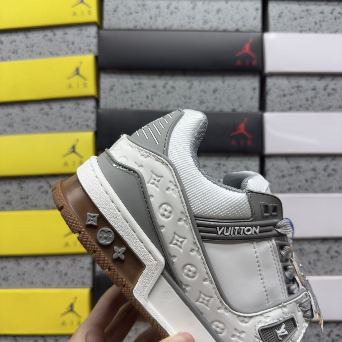LV Trainer White Grey Gum