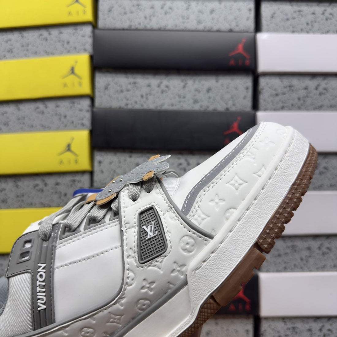 LV Trainer White Grey Gum