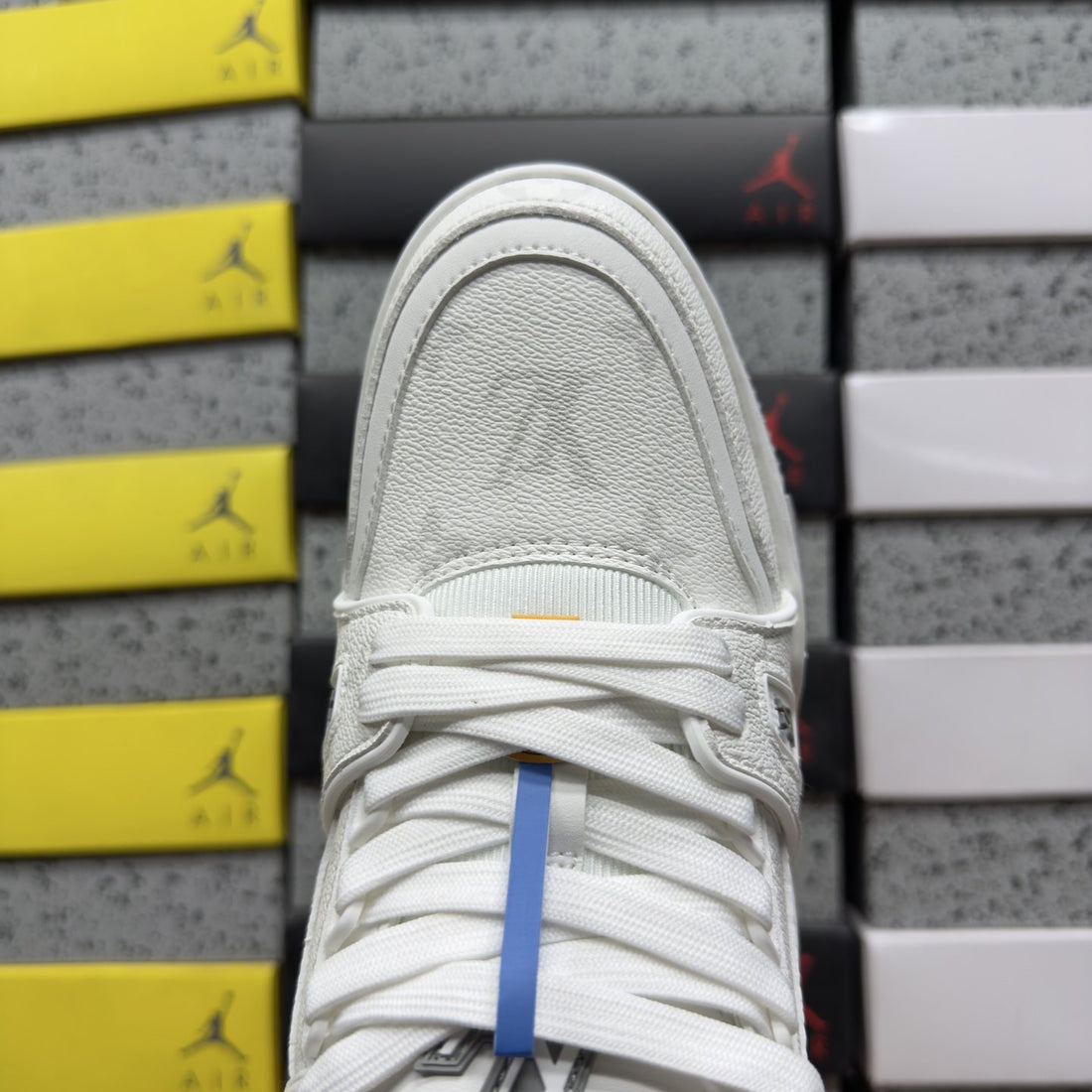 LV Trainer White Grey Monogram